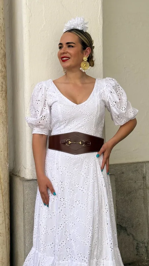 LBF Traje de flamenca Bata farol perforada. Talla 36 a 48 - Imagen 2