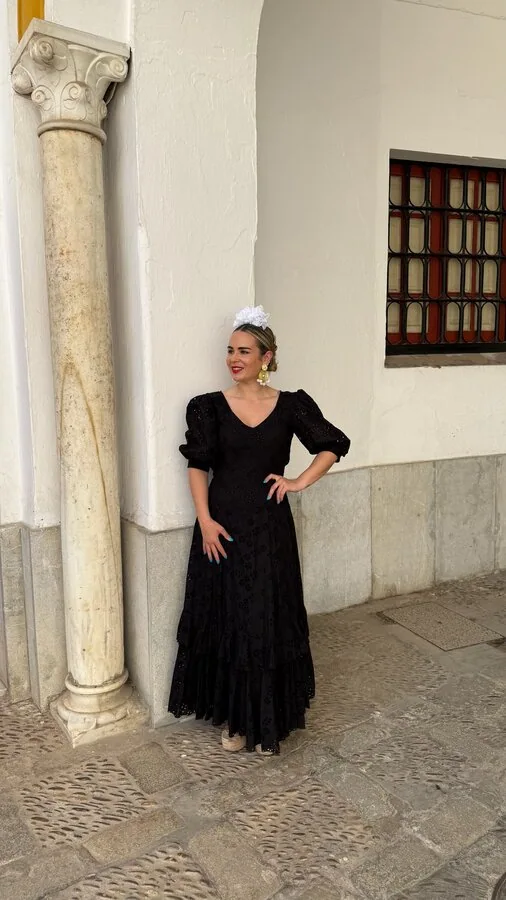 LBF Traje de flamenca Bata farol perforada. Talla 36 a 48 - Imagen 3
