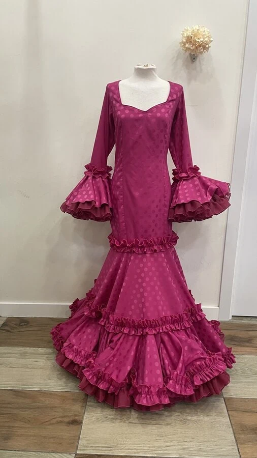 LBF Traje de flamenca Rocío. Talla 44 y 46 - Imagen 2