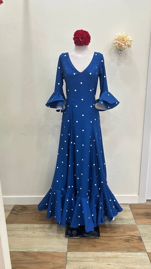 LBF Traje de flamenca bata nejas. Talla 44