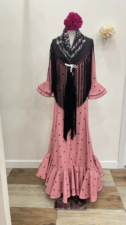LBF Traje de flamenca bata nejas. Talla 56
