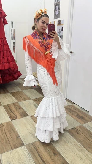 LBF Traje de flamenca Azahar perforado. Talla 46