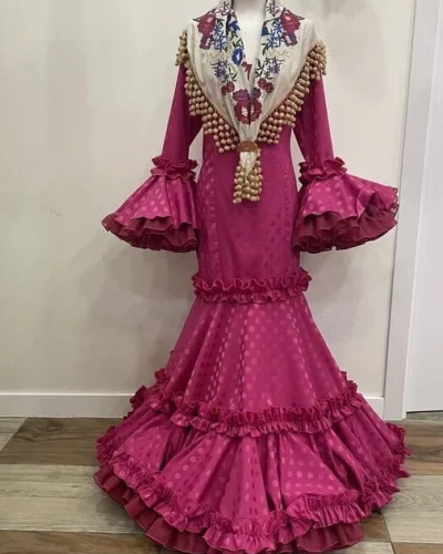 LBF Traje de flamenca Rocío. Talla 44 y 46