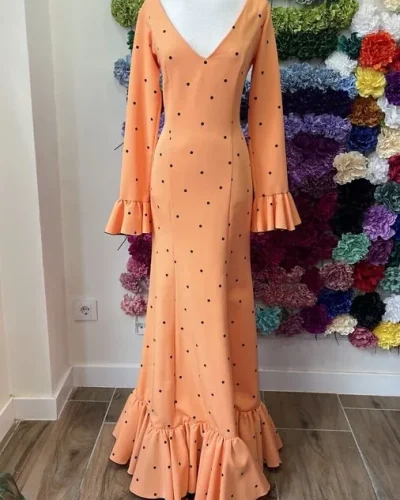 LBF Traje de Flamenca Marta Lcyra bioelastica. Talla 38