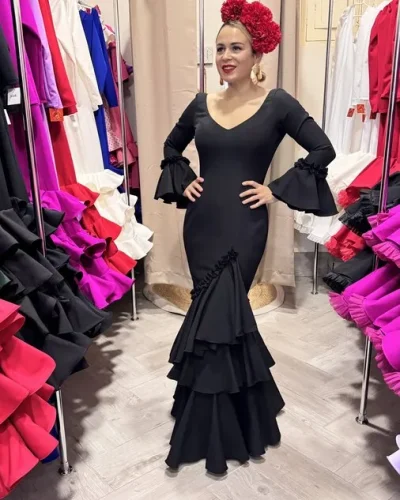 LBF Traje de flamenca Carmín. Talla 36