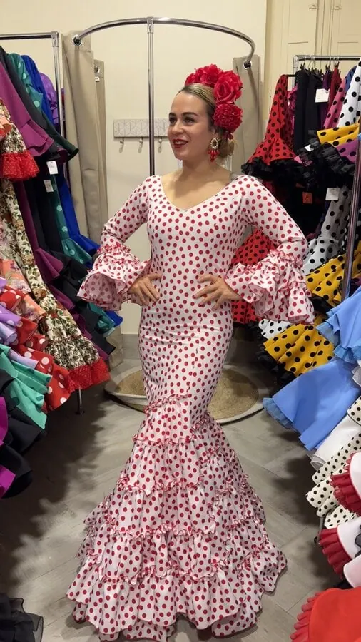 LBF Traje de flamenca IRENE. Talla 40 Y 42