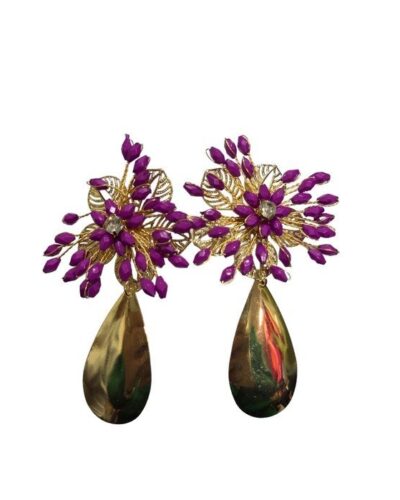 Pendientes lagrima dorada con perlas moradas