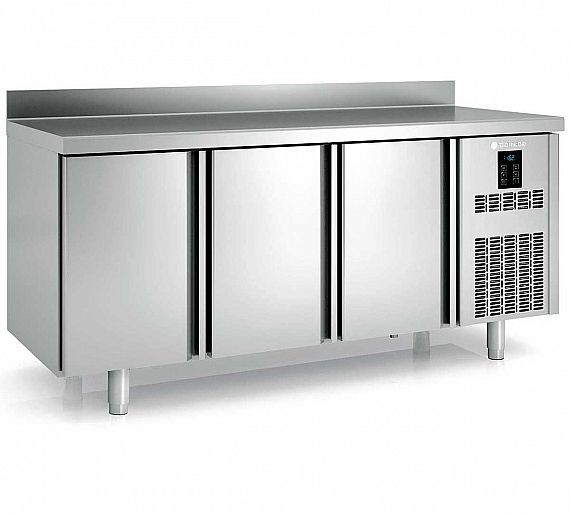 coreco-mesa-fria-hmrg-01.jpg