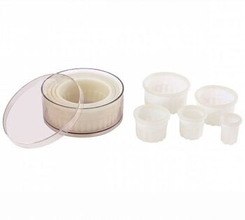 Pujadas Caja de 9 Cortapastas Redondos Rizados Poliglas
