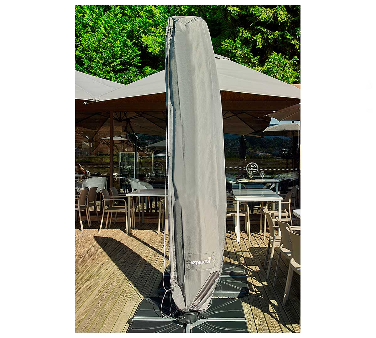ezpeleta-funda-parasol-02.jpg