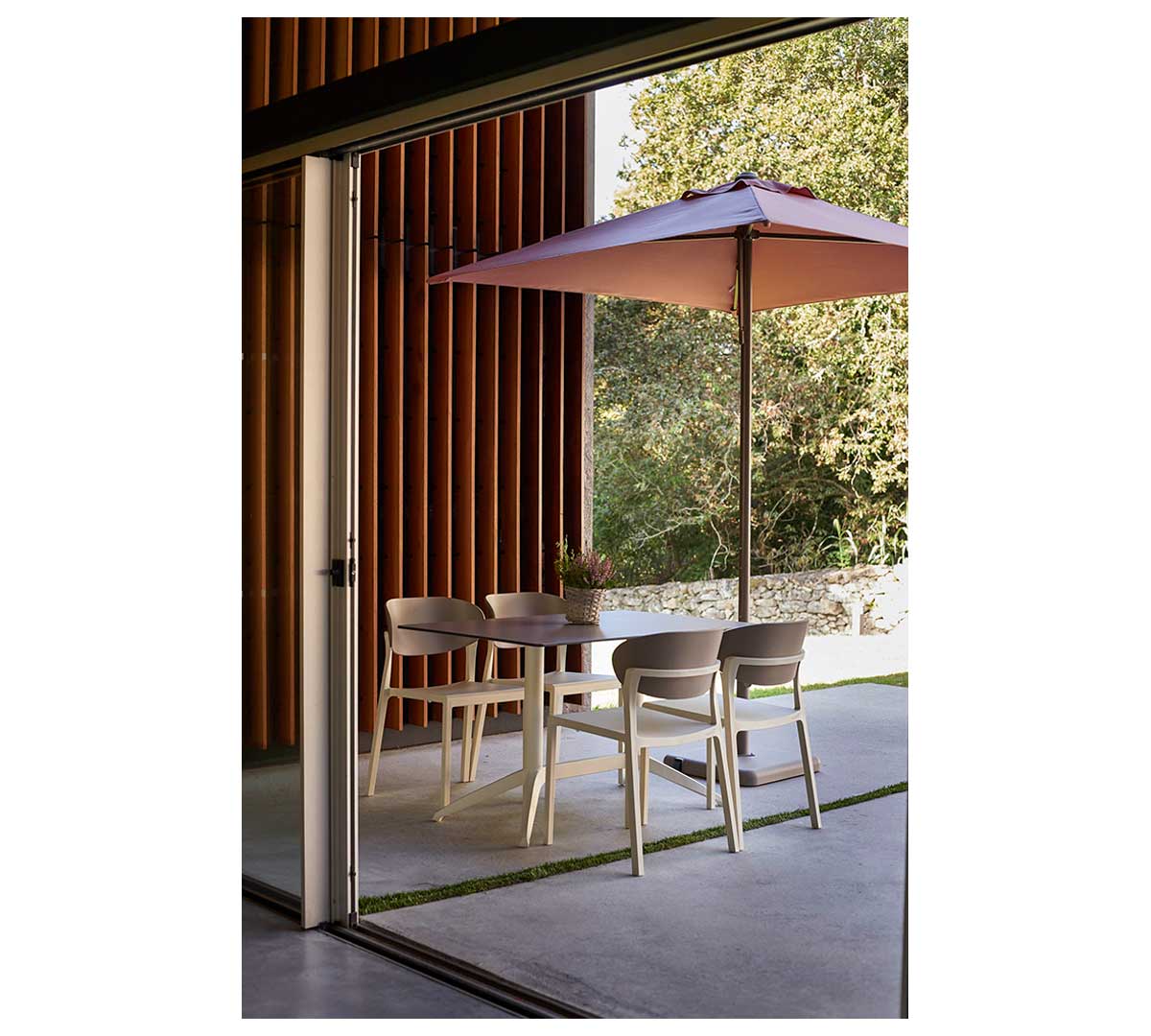 ezpeleta-parasol-eolo-sunbrella-2-5-02.jpg
